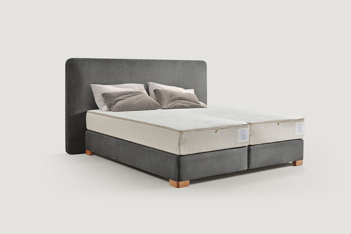 SIGNATUR HEADBOARD 01
