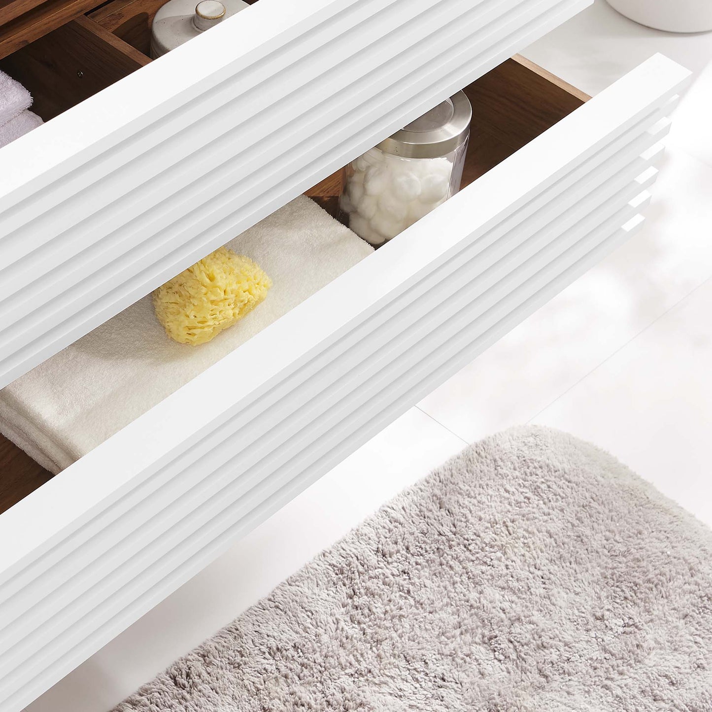 Meuble-lavabo mural de 36 po (lavabo non inclus)