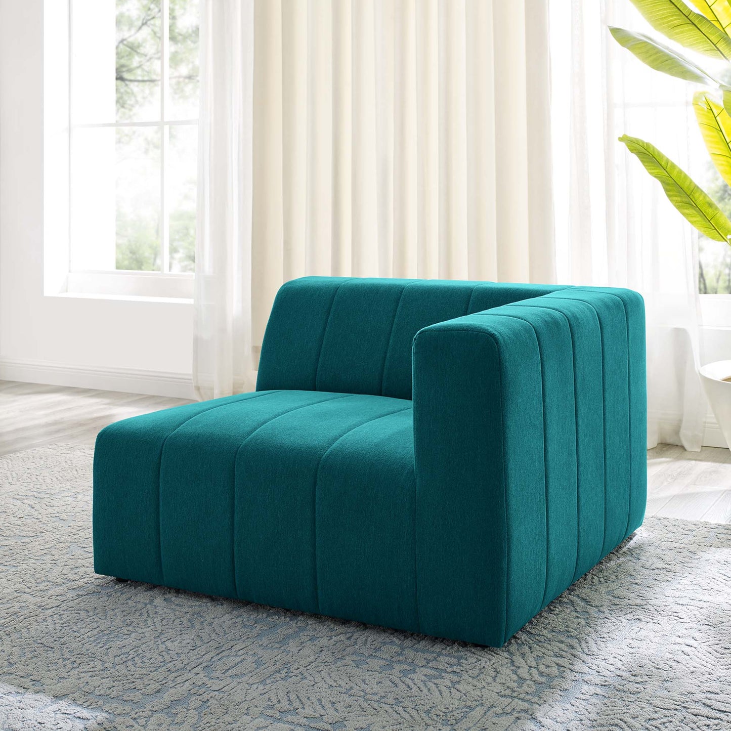 Fauteuil droit rembourré en tissu Bartlett