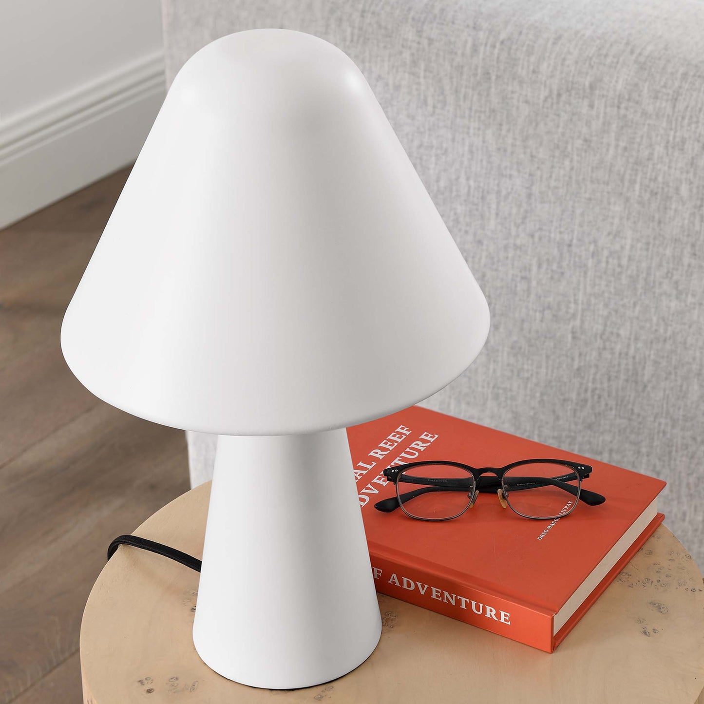 Lampe de table champignon en métal jovial
