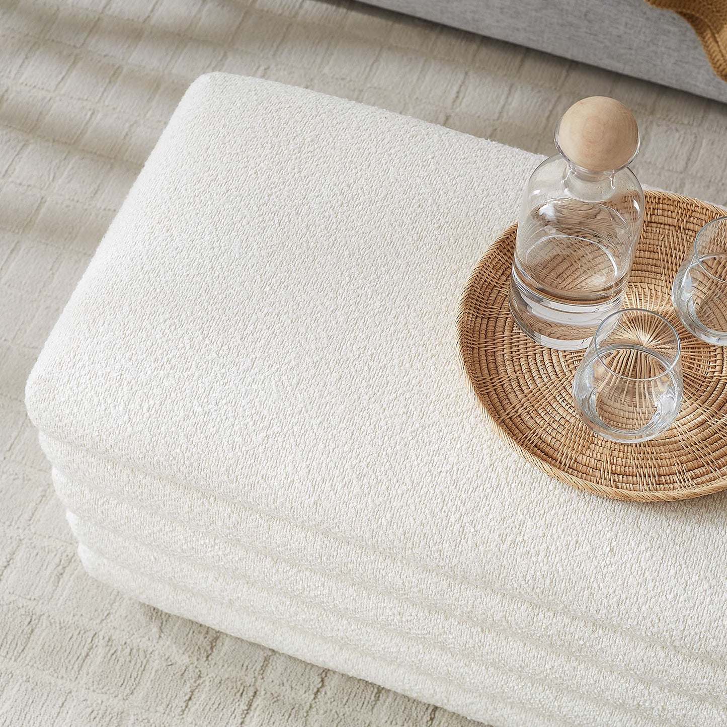 Banco de almacenaje tapizado Mezzo Boucle de Modway