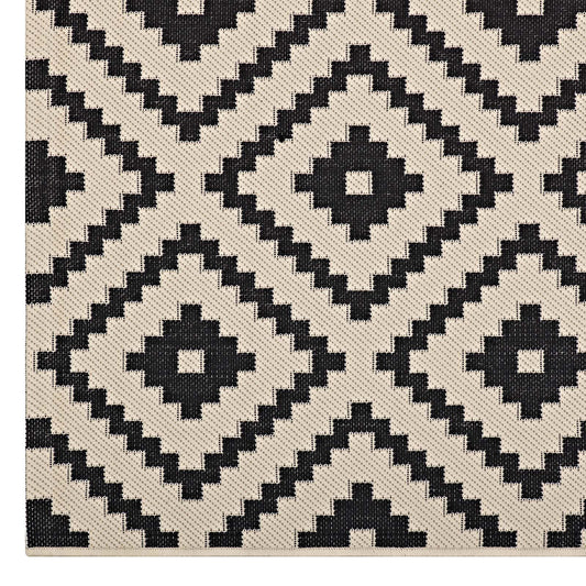 Perplex Geometric Diamond Trellis Indoor and Outdoor 5x8 Area Rug
