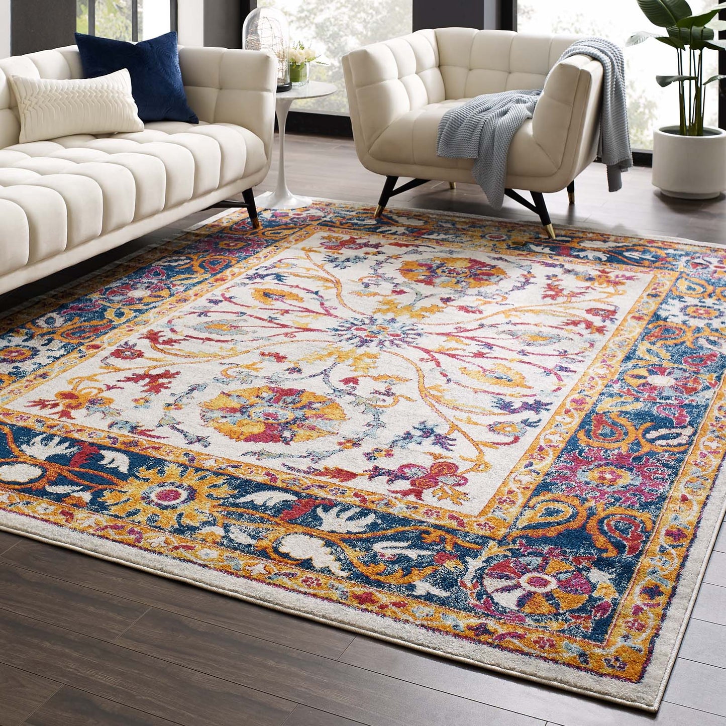 Tapis Entourage Samira à motif floral vintage vieilli et médaillon 8 x 10