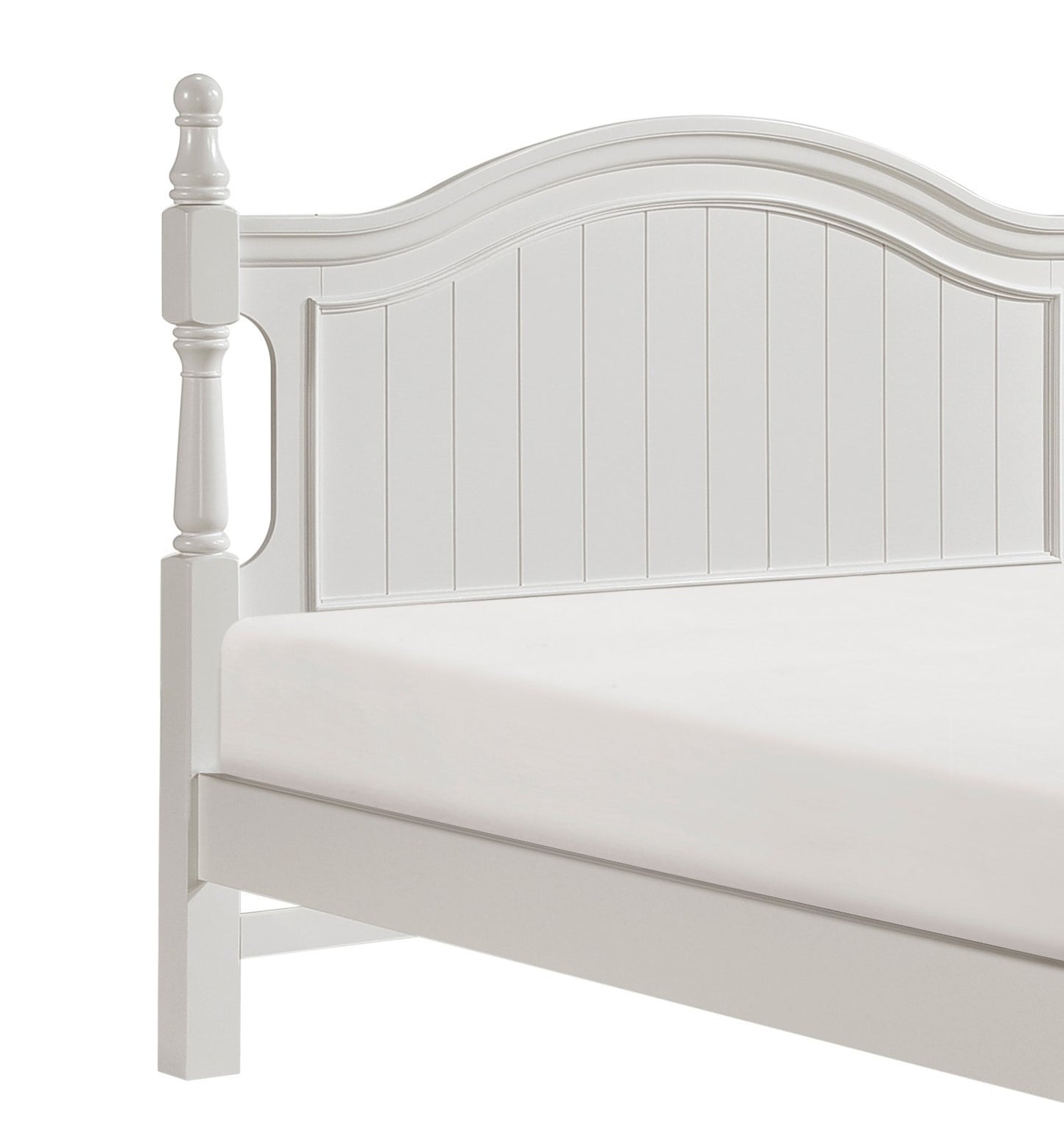 Classic White Finish 1pc Full Size Poster Bed Wooden Traditional Bedroom Furniture Unique Style Headboard Footboard