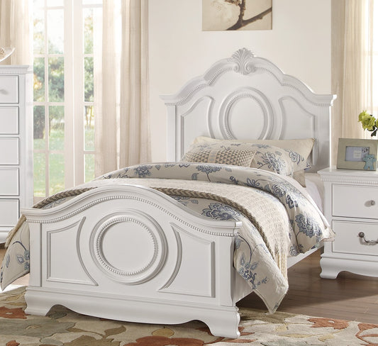 Classic White Finish Panel Bed Traditional Style Full Size Bed Bedroom Furniture Wooden