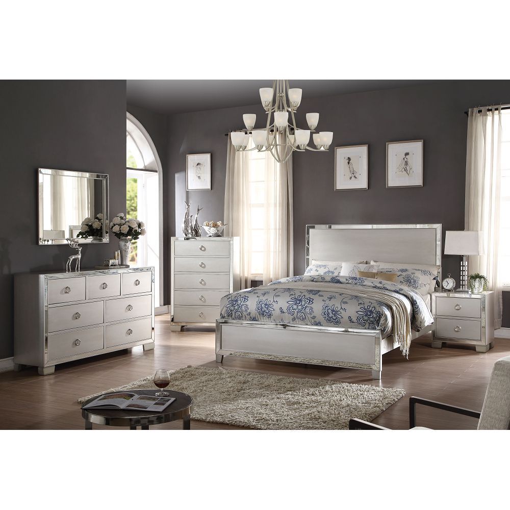 ACME Voeville II Queen Bed in Platinum 24840Q