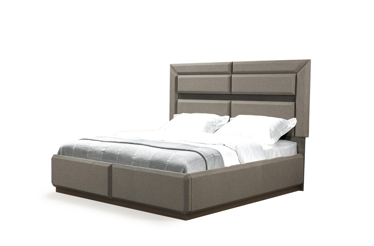 Modern Style Queen Bed Made with Wood in Brown