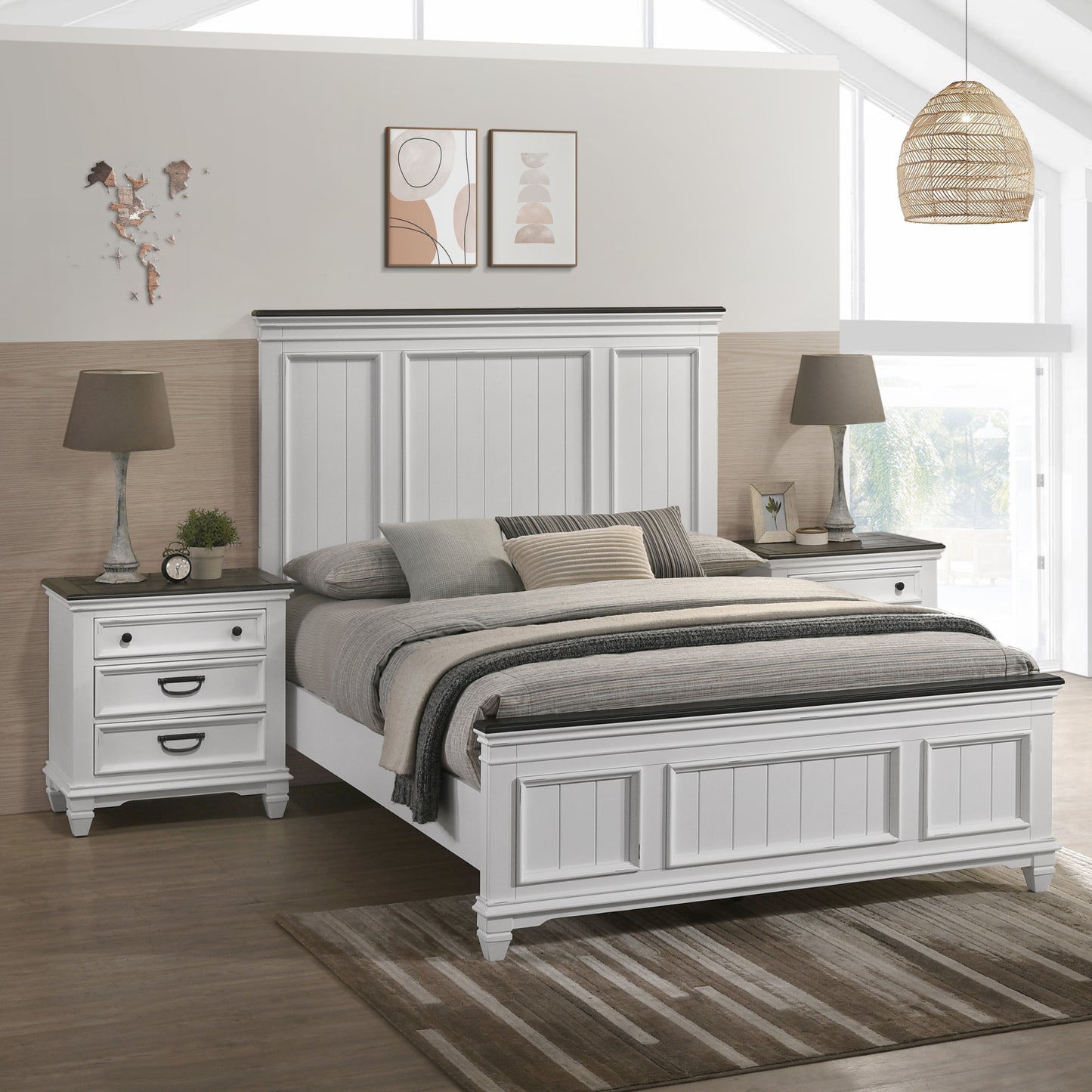 Clelane 3-Piece Wood Bedroom Set, Shiplap Panel Queen Bed and 2 Nightstand