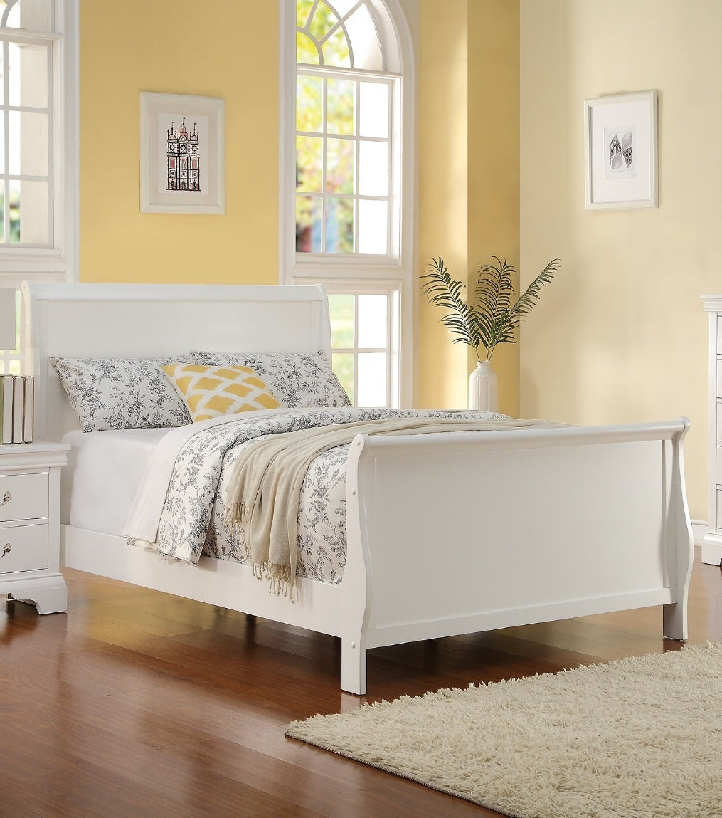 Modern 1pc Full Size Bed Bedroom Furniture Sleigh Design Headboard Footboard Plywood 1pc Bedframe White Color