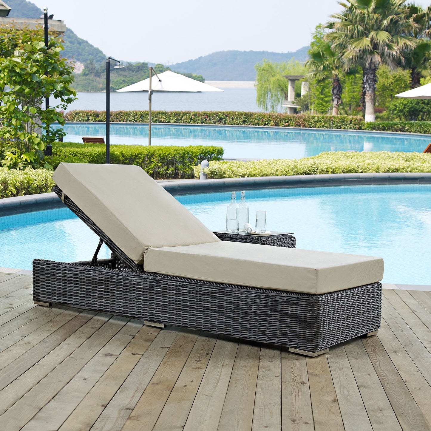 Summon Outdoor Patio Sunbrella® Chaise Lounge