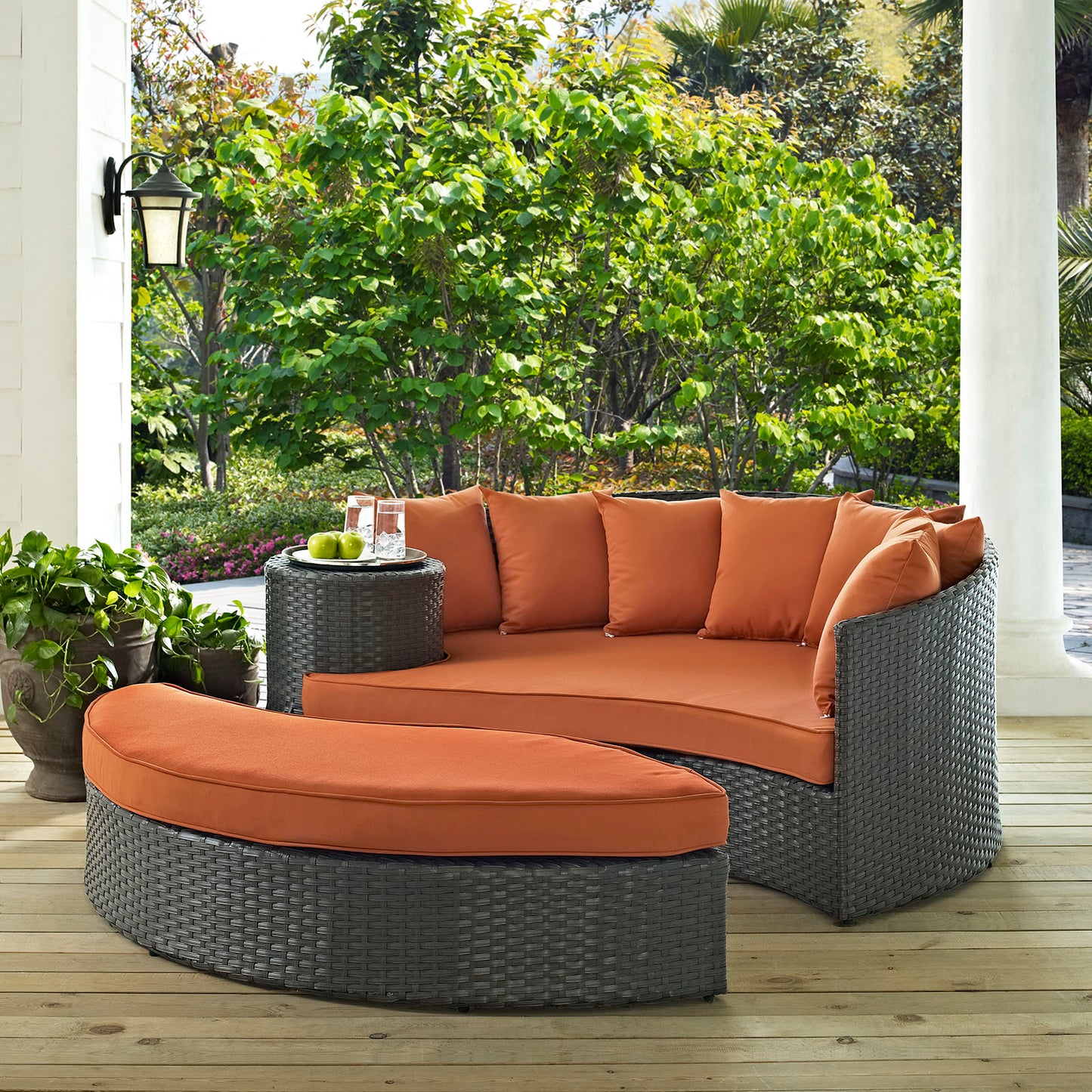 Sojourn Outdoor Patio Sunbrella® Daybed