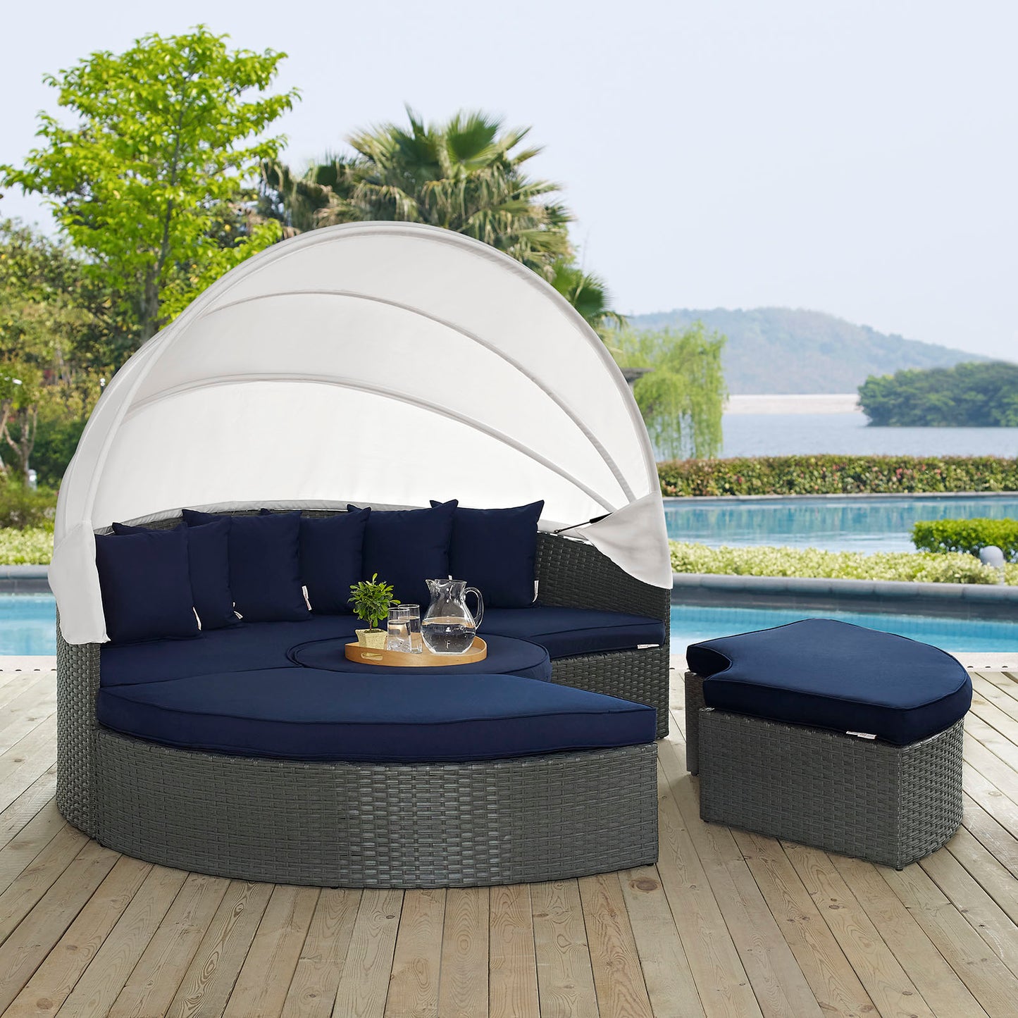 Sojourn Outdoor Patio Sunbrella® Daybed