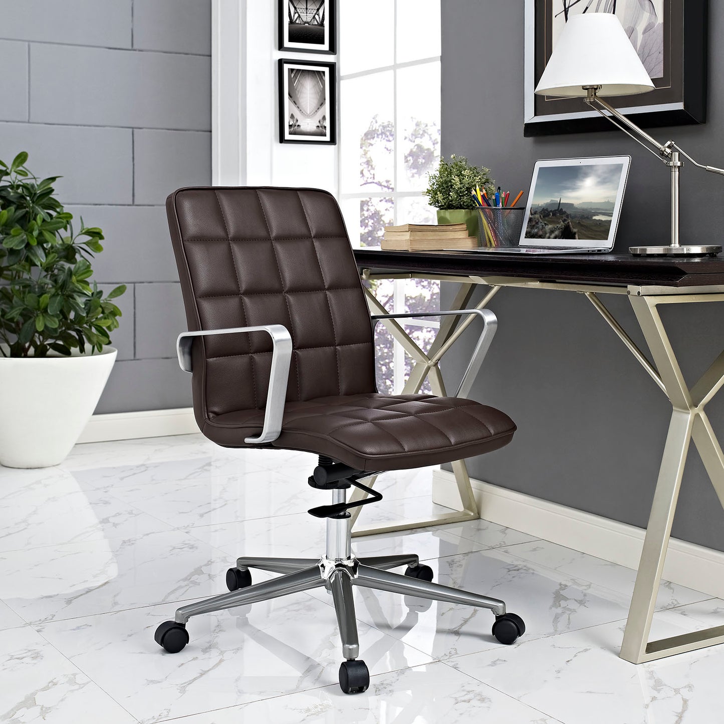 Chaise de bureau en carrelage