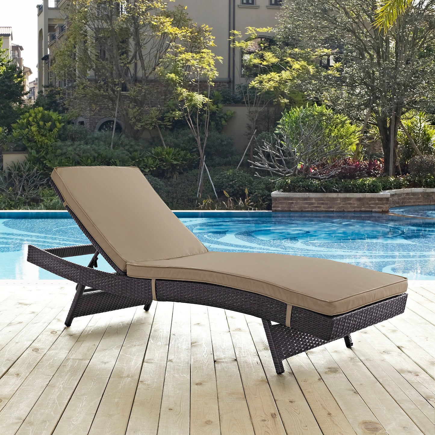 Chaise longue para exteriores Convene de Modway