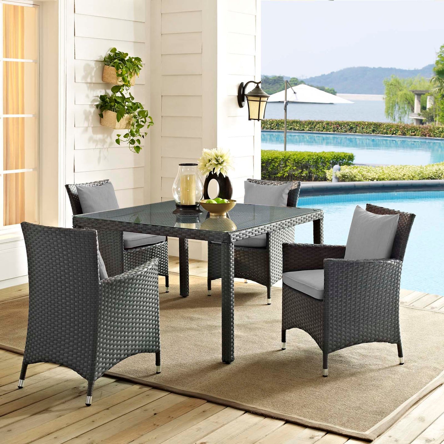 Juego de comedor Sunbrella® para exteriores de 4 piezas Sojourn de Modway