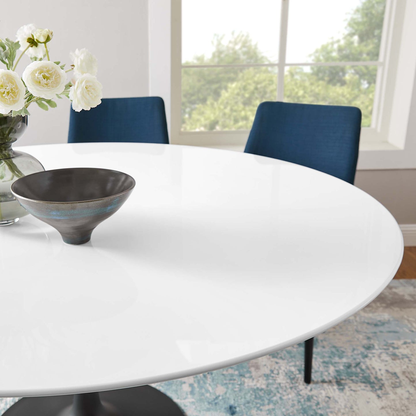 Lippa 60" Round Dining Table