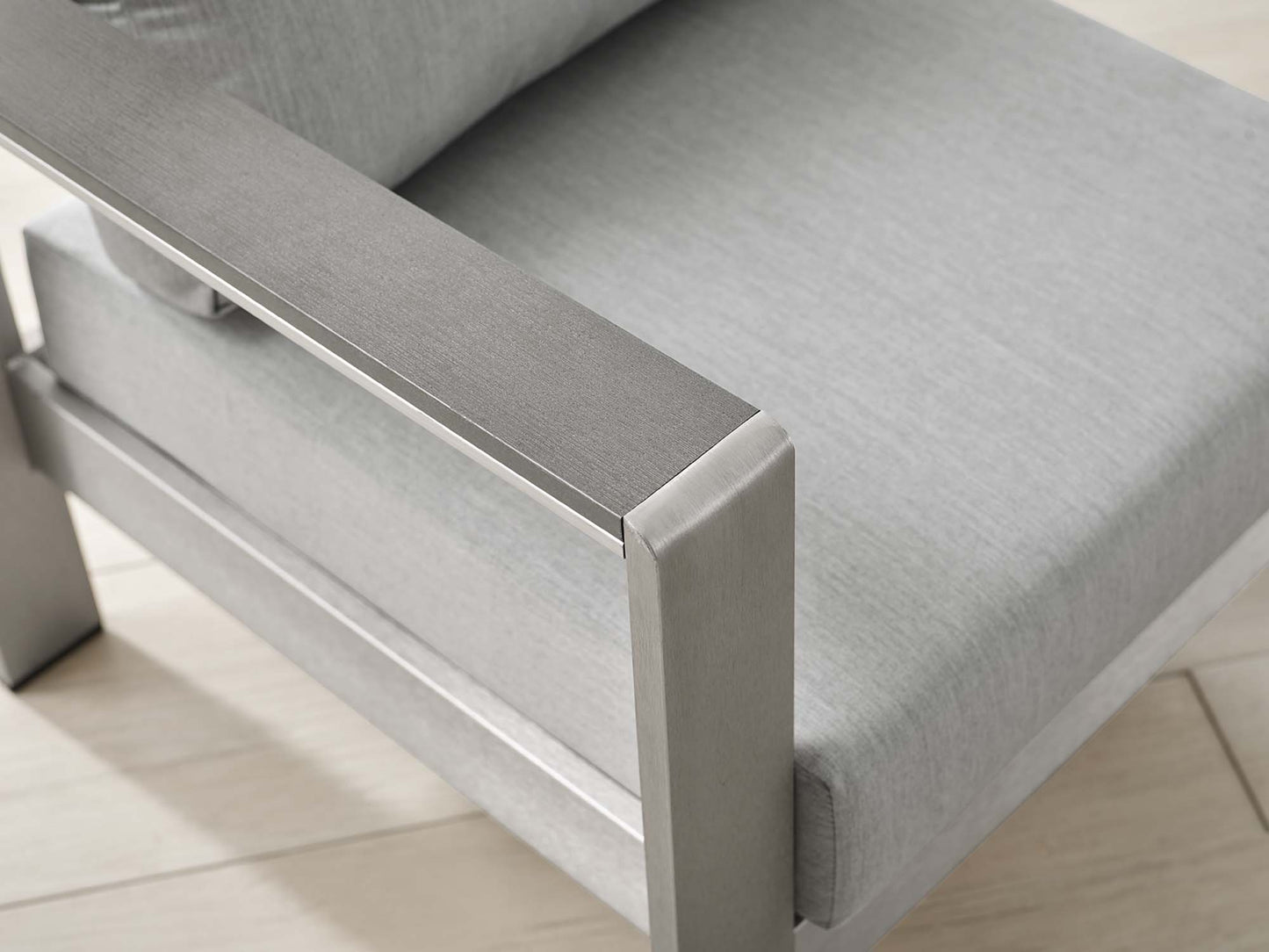 Sillón de exterior de aluminio con tela Sunbrella® Shore de Modway