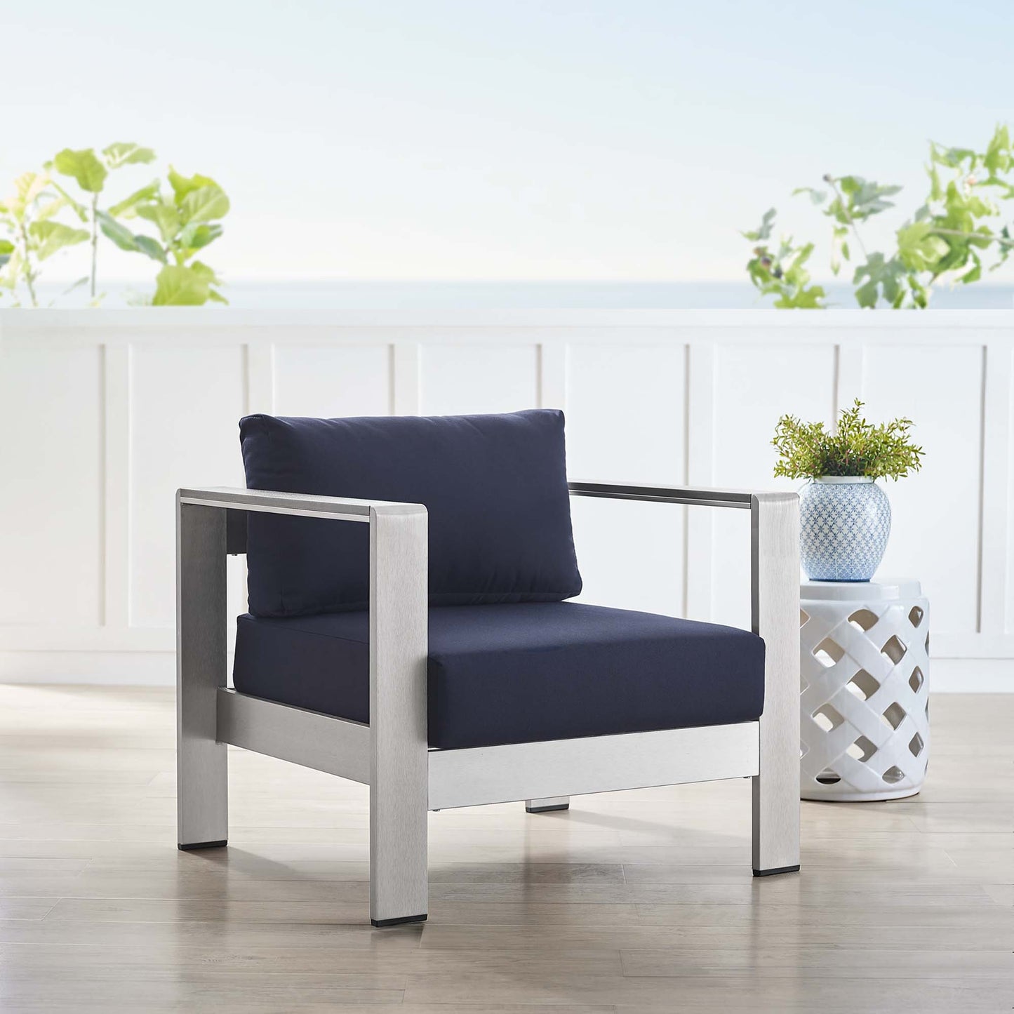 Sillón de exterior de aluminio con tela Sunbrella® Shore de Modway