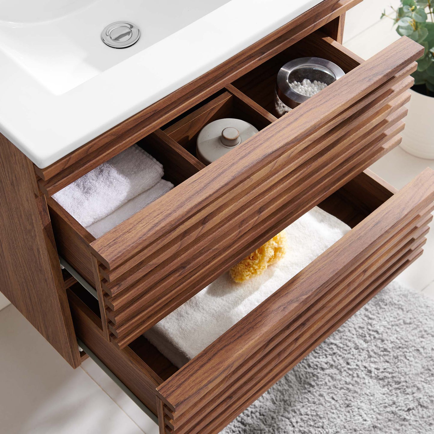 Render 24" Wall-Mount Bathroom Vanity