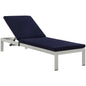 Chaise longue de aluminio para exteriores con cojines de Modway Shore