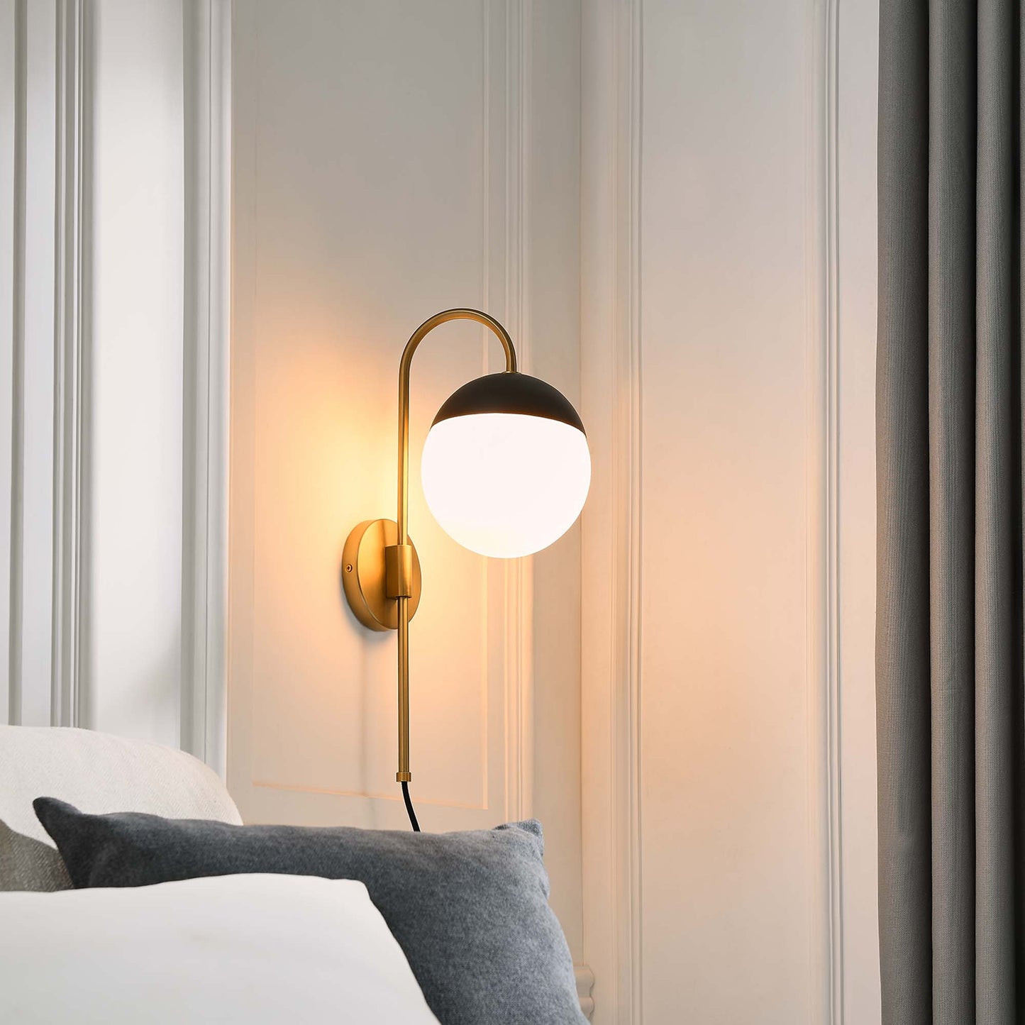 Stellar 1-Light Wall Sconce