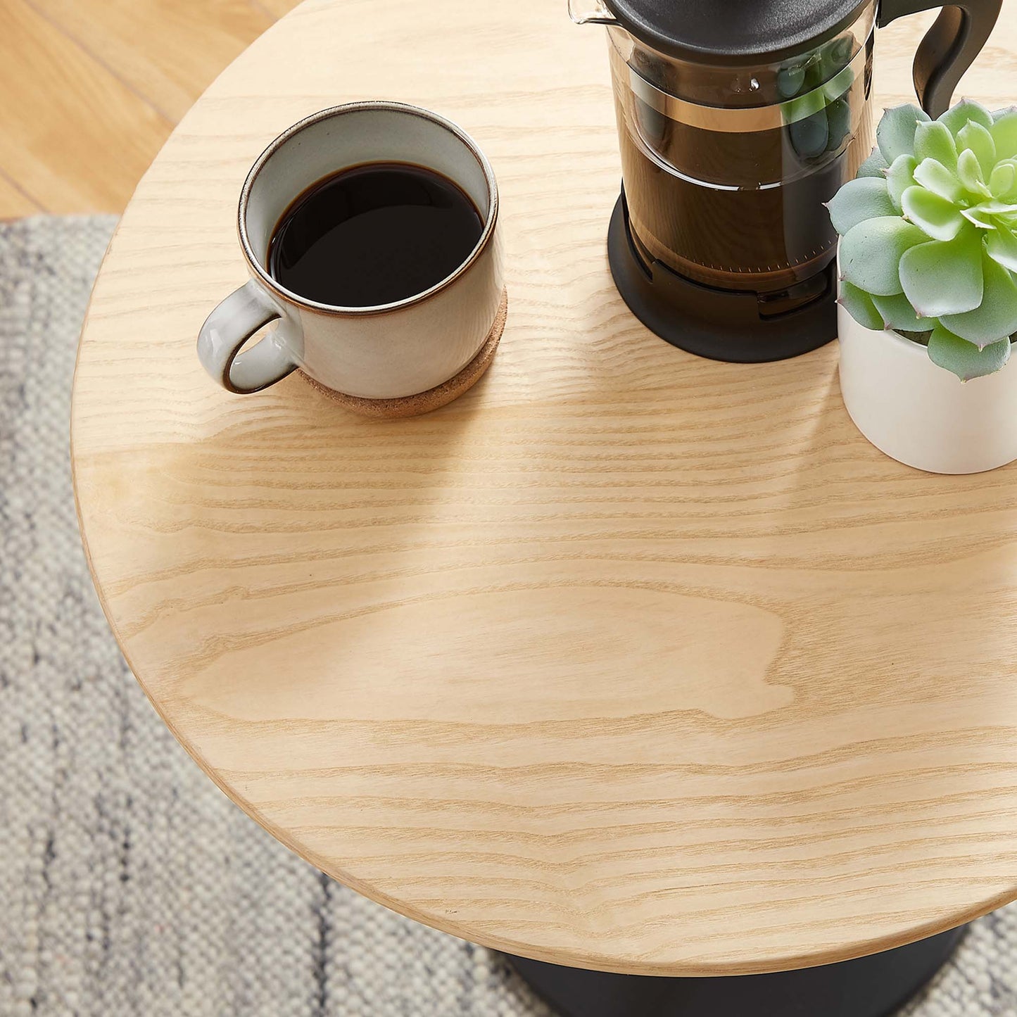 Lippa 20" Round Wood Grain Side Table