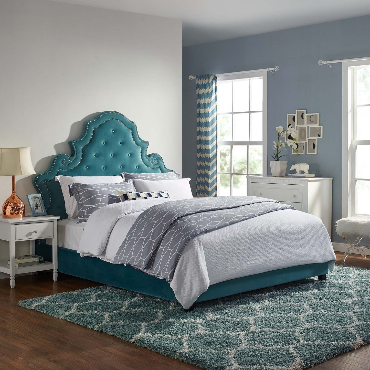 Valentina Tufted Nailhead Performance Velvet Queen Platform Bed