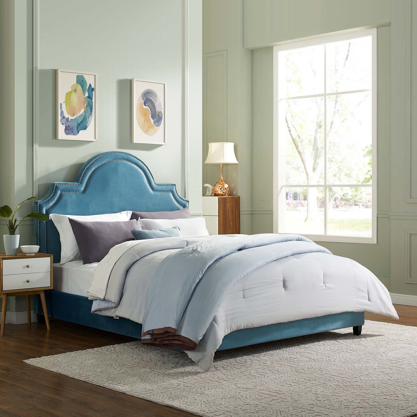 Primrose Performance Velvet Queen Platform Bed