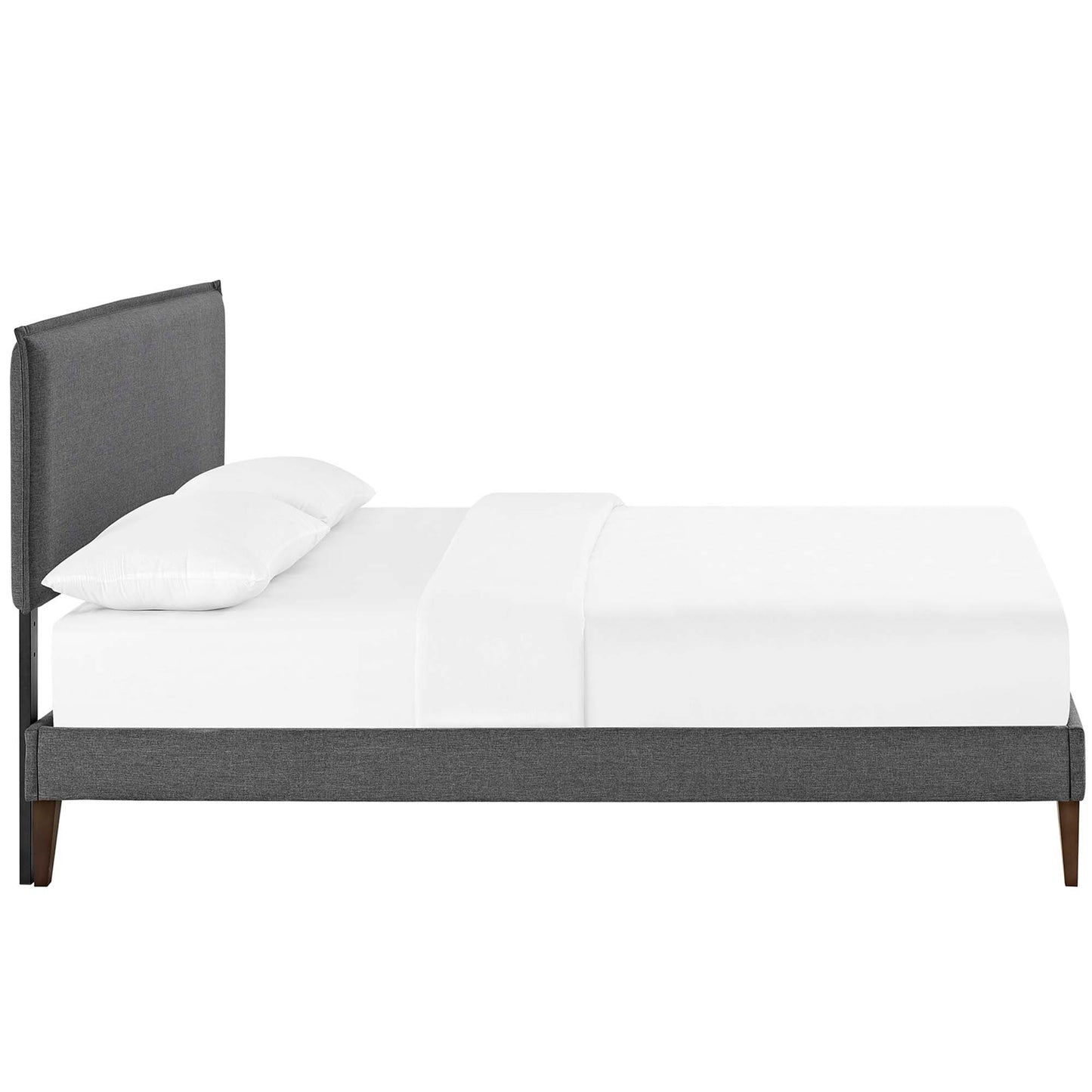 Cama Queen con plataforma de tela Amaris y patas cónicas cuadradas de Modway