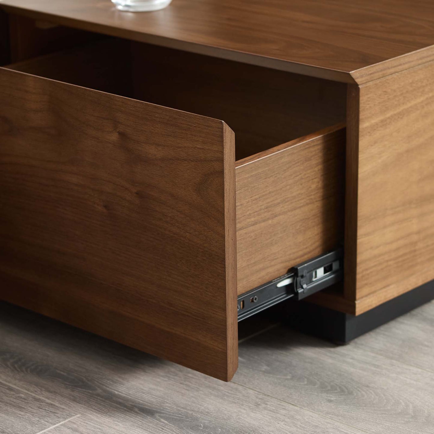 Caima Nightstand