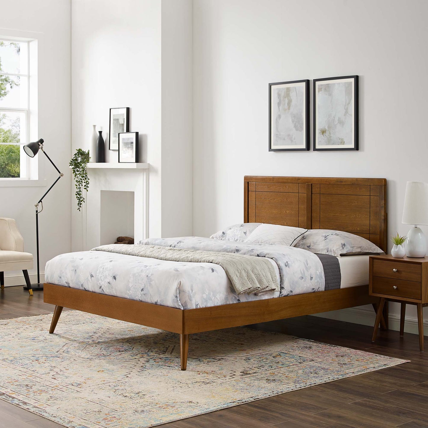 Cama Queen con plataforma de madera Marlee y patas separadas de Modway