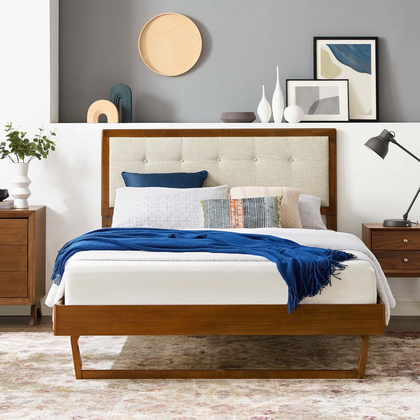 Willow Wood Queen Platform Bed With Angular Frame