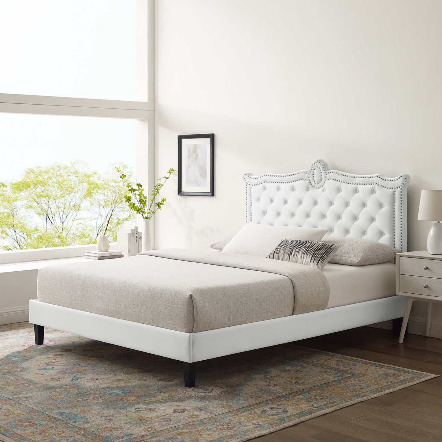 Cama Queen con plataforma de terciopelo Clara Performance de Modway