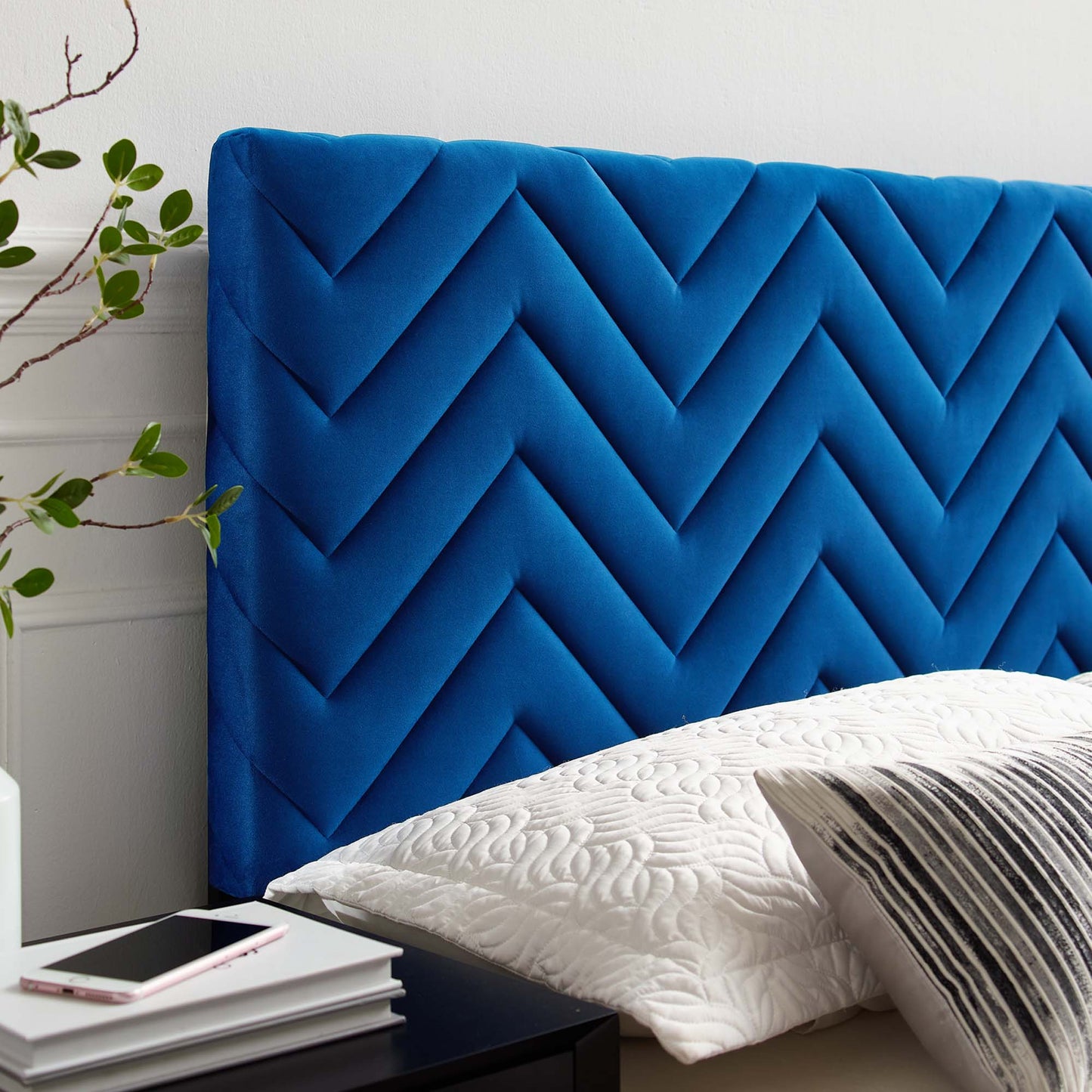 Cabecero de cama tamaño queen/completo Mercy Chevron Tufted Velvet de Modway