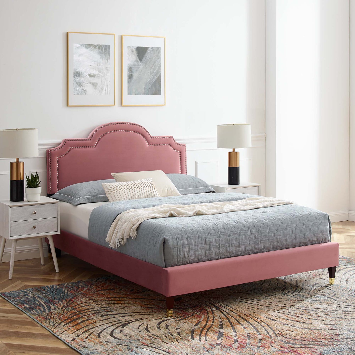 Aviana Performance Velvet Queen Bed