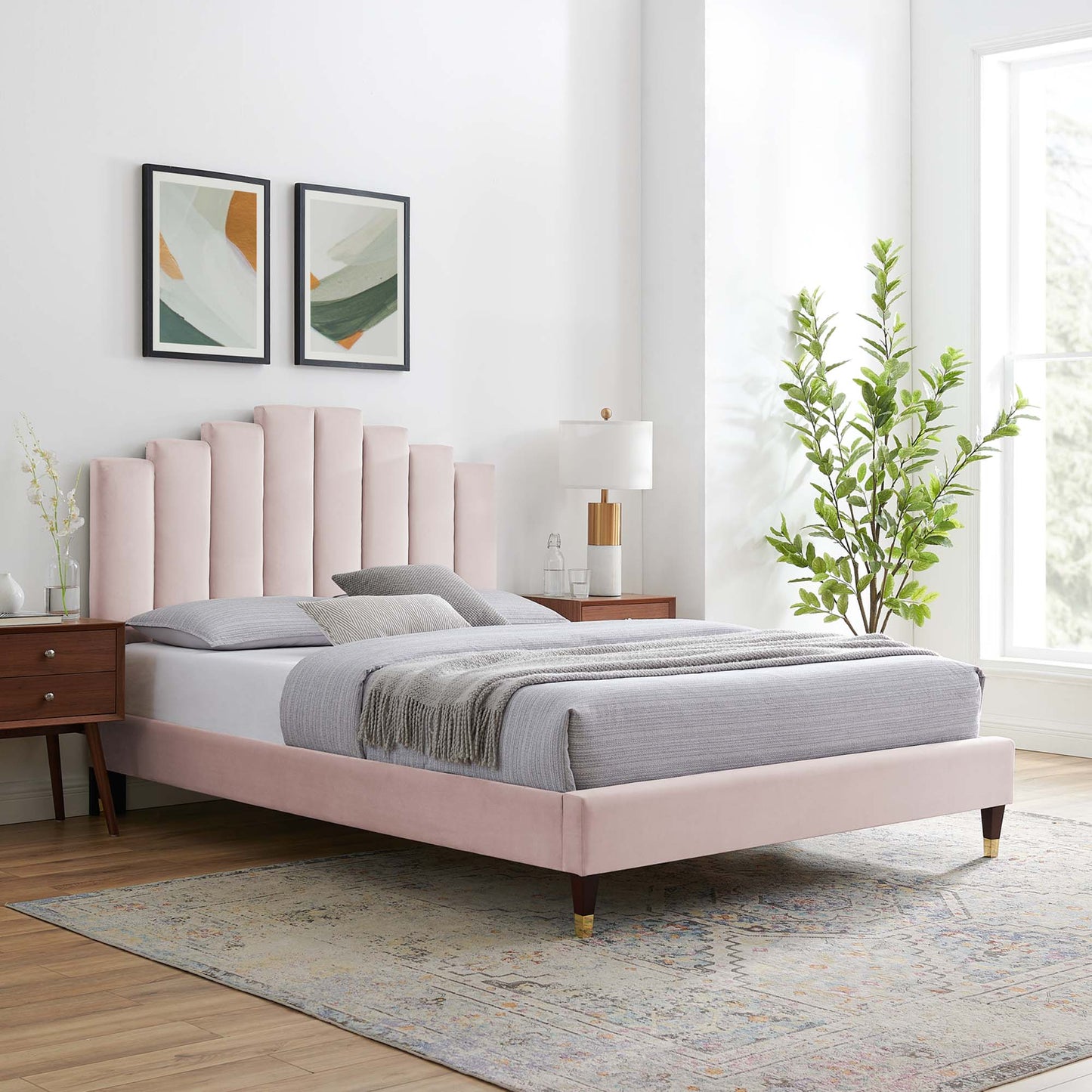 Elise Performance Velvet Full Platform Bed