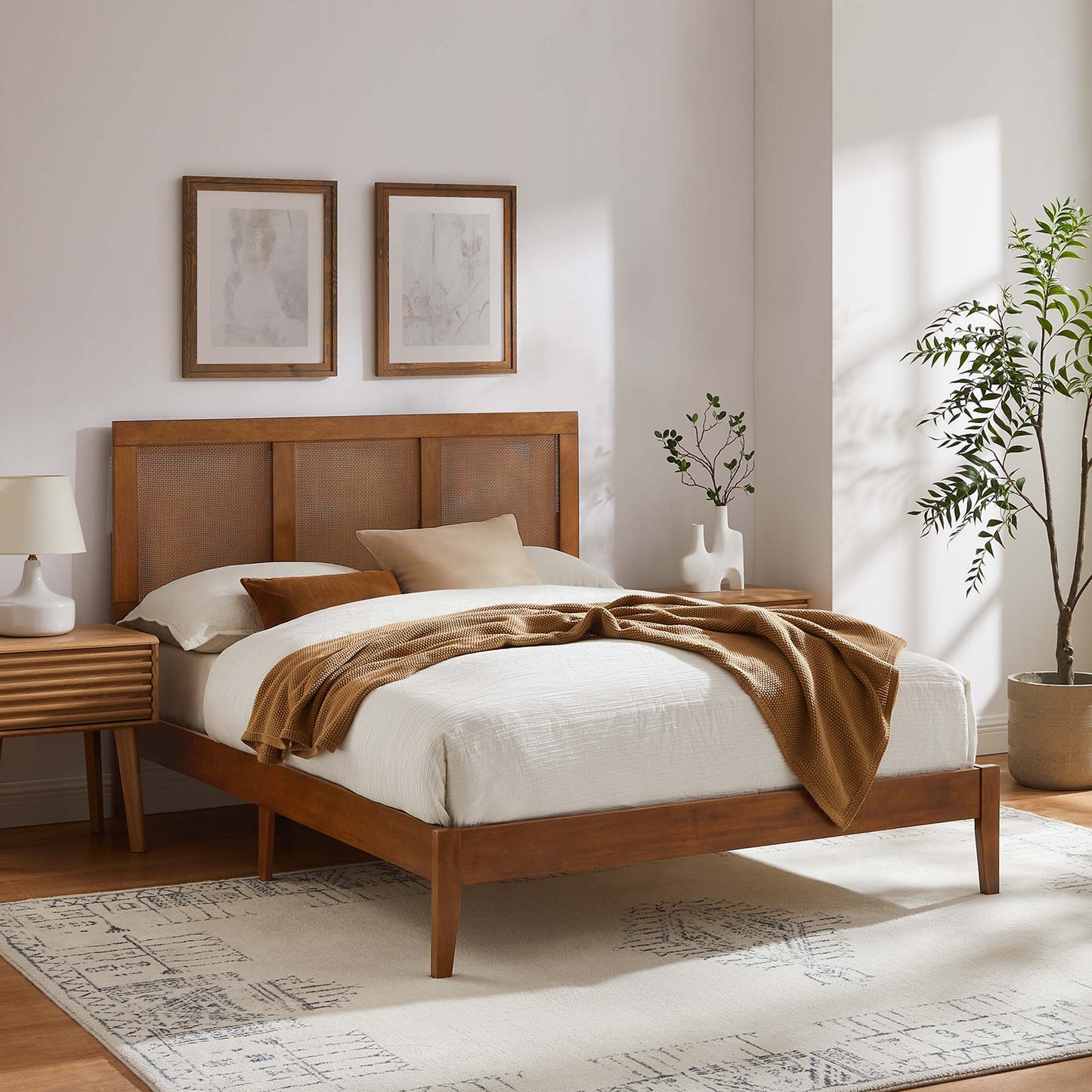 Sirocco Rattan and Wood Full Platform Bed