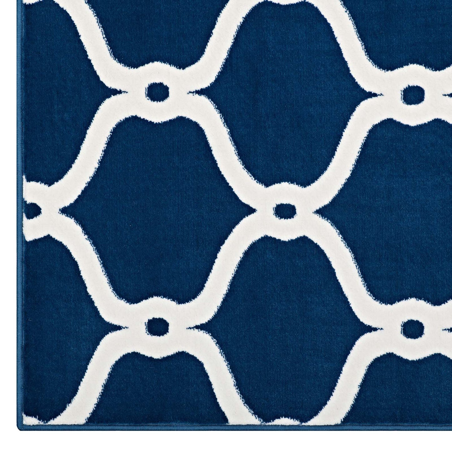 Beltara Chain Link Transitional Trellis 5x8 Area Rug