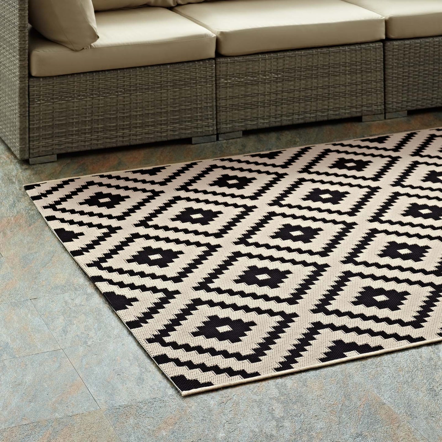 Tapis d'intérieur et d'extérieur Perplex à motif géométrique en treillis de diamants 5x8 par Modway