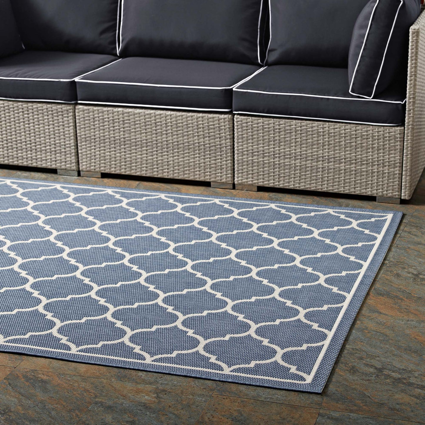 Avena Moroccan Quatrefoil Trellis Indoor and Outdoor 4x6 Area Rug