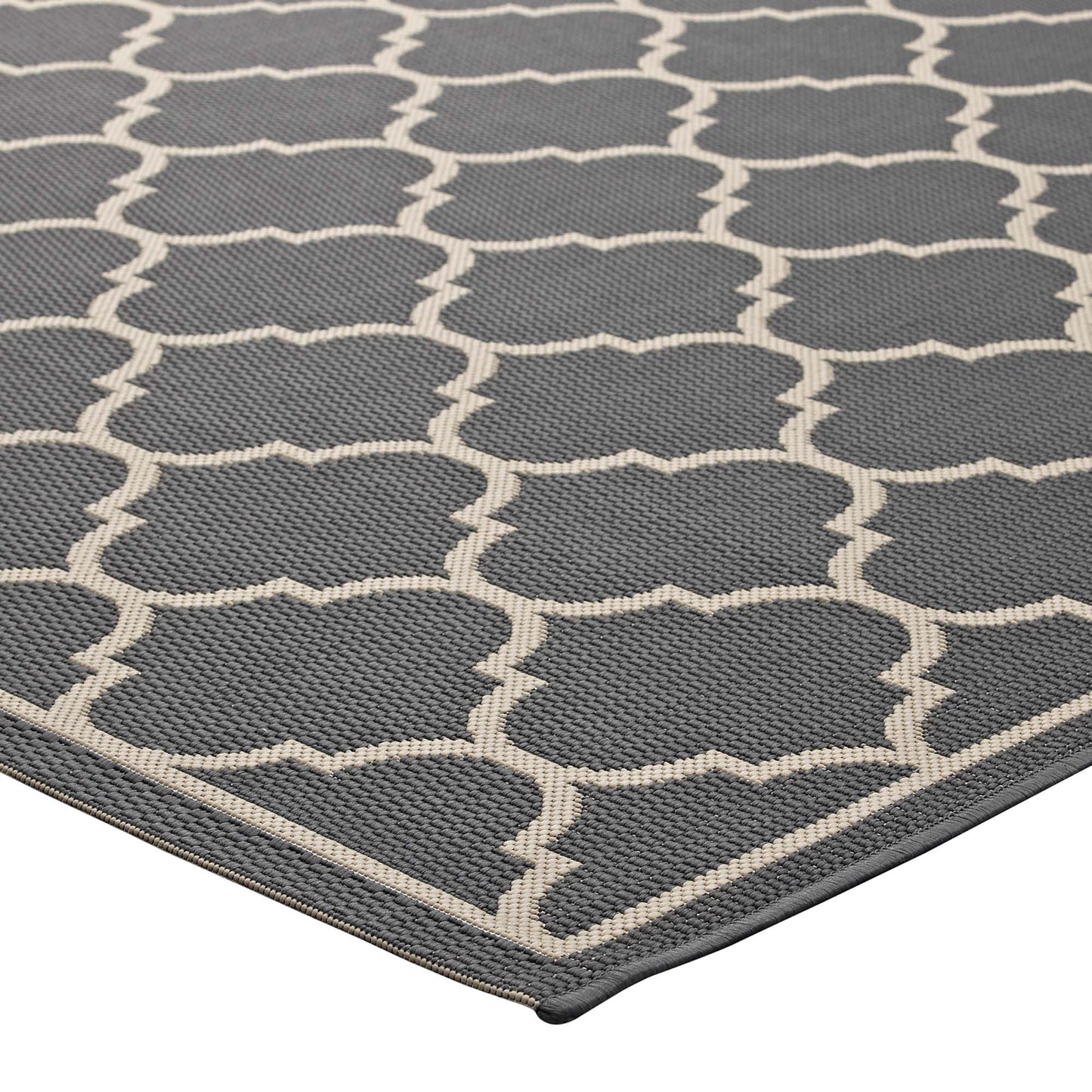 Avena Moroccan Quatrefoil Trellis Indoor and Outdoor 4x6 Area Rug