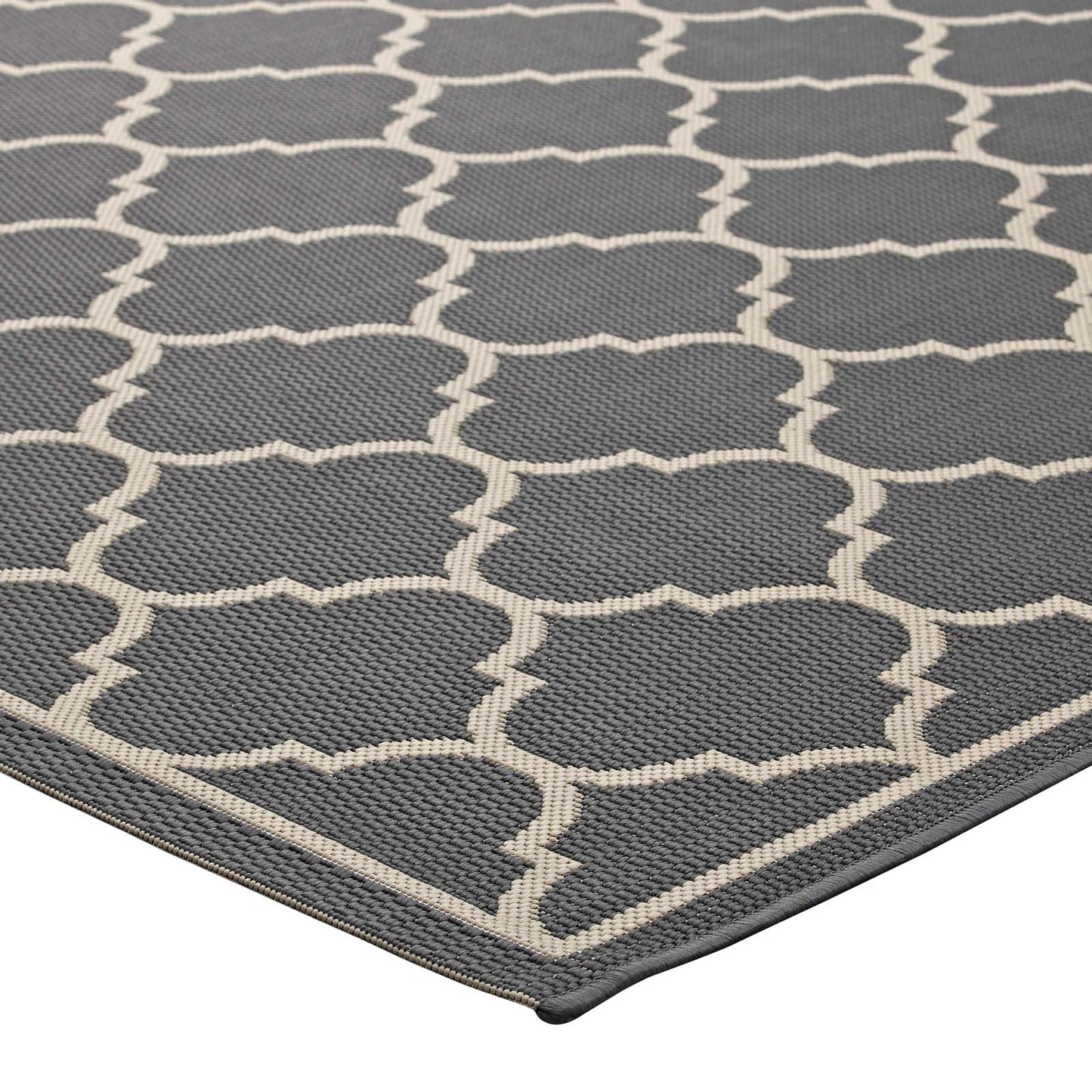 Avena Moroccan Quatrefoil Trellis Indoor and Outdoor 8x10 Area Rug