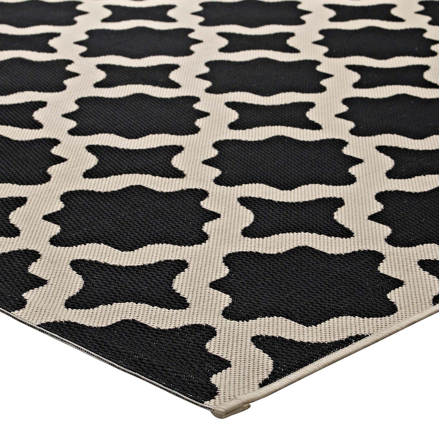 Cerelia Moroccan Trellis Indoor and Outdoor 4x6 Area Rug