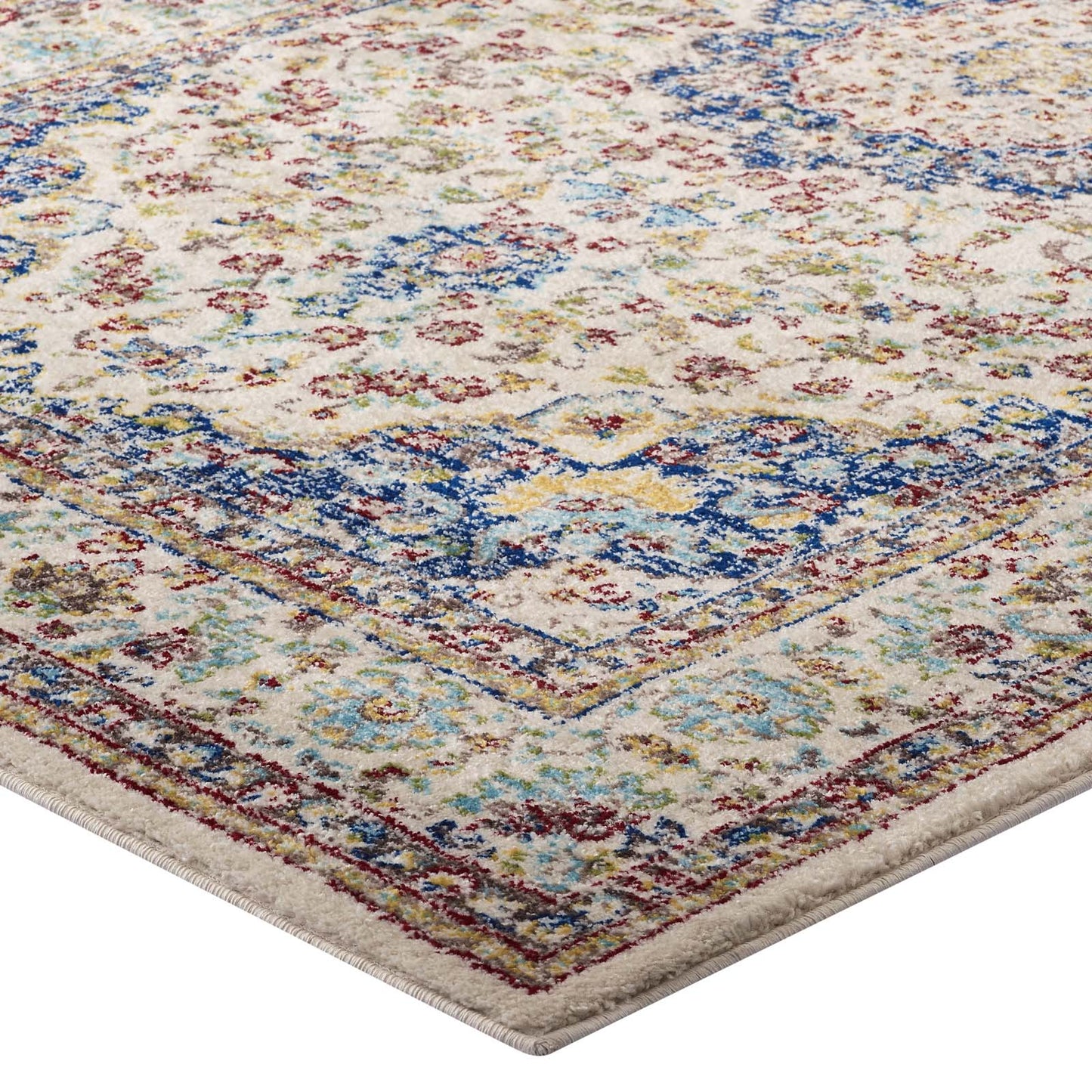 Tapis médaillon vintage vieilli Meryam 5x8 par Modway