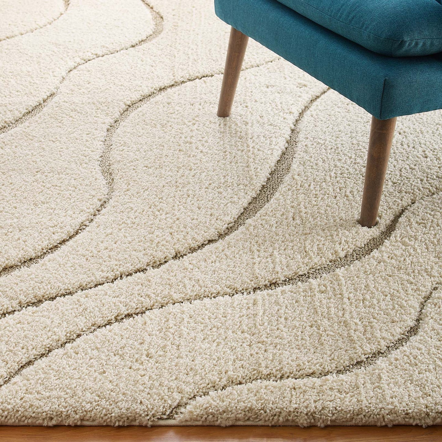 Jubilant Abound Abstract Swirl Shag 5x8 Area Rug