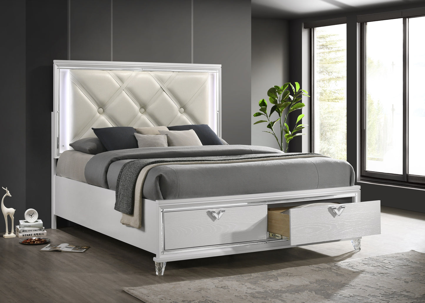 Modern Style King 4PC  Bedroom Set with LED Accents & V-Shaped handles