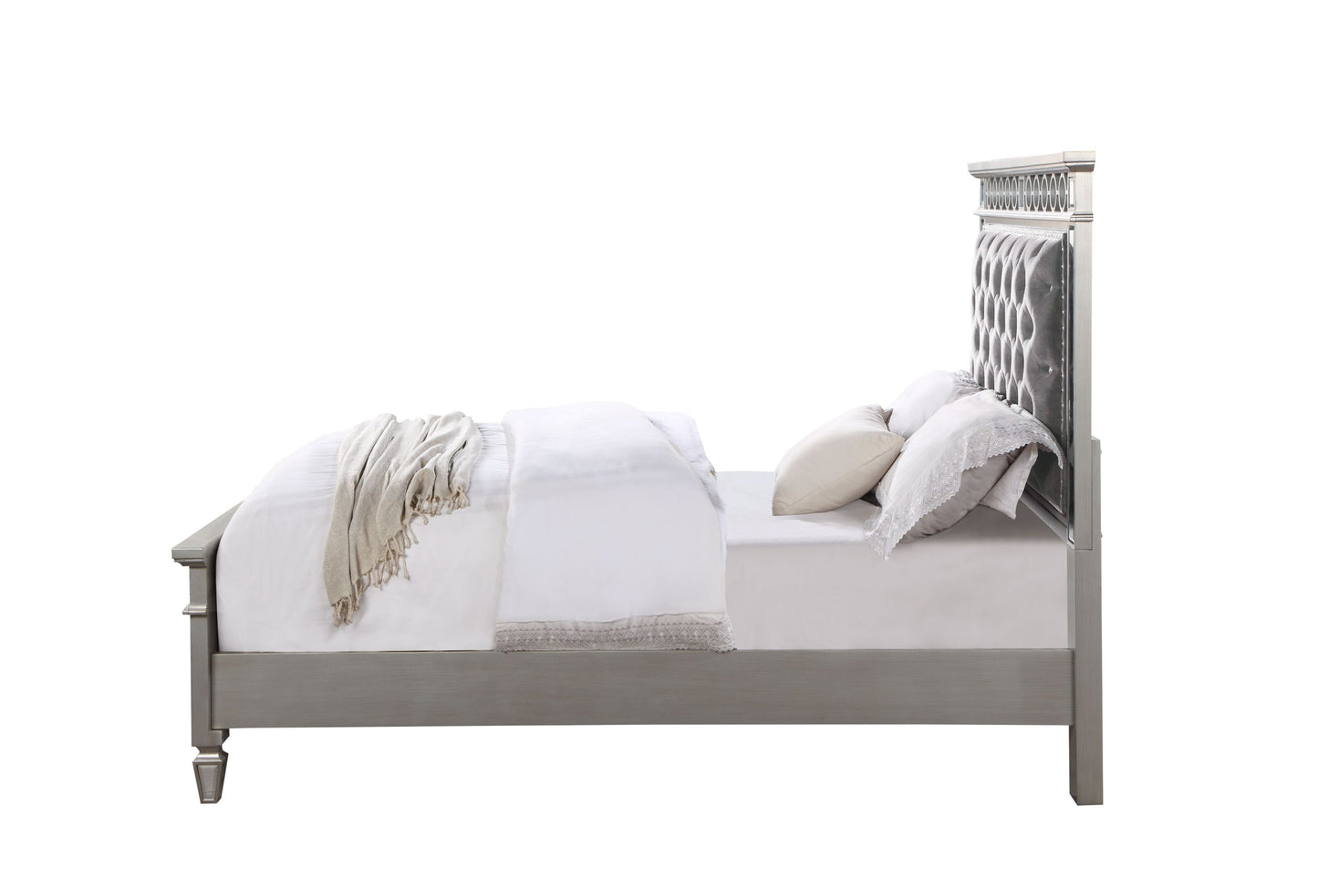 ACME Varian Full Bed, Gray Velvet, Silver & Mirrored Finish BD01411F