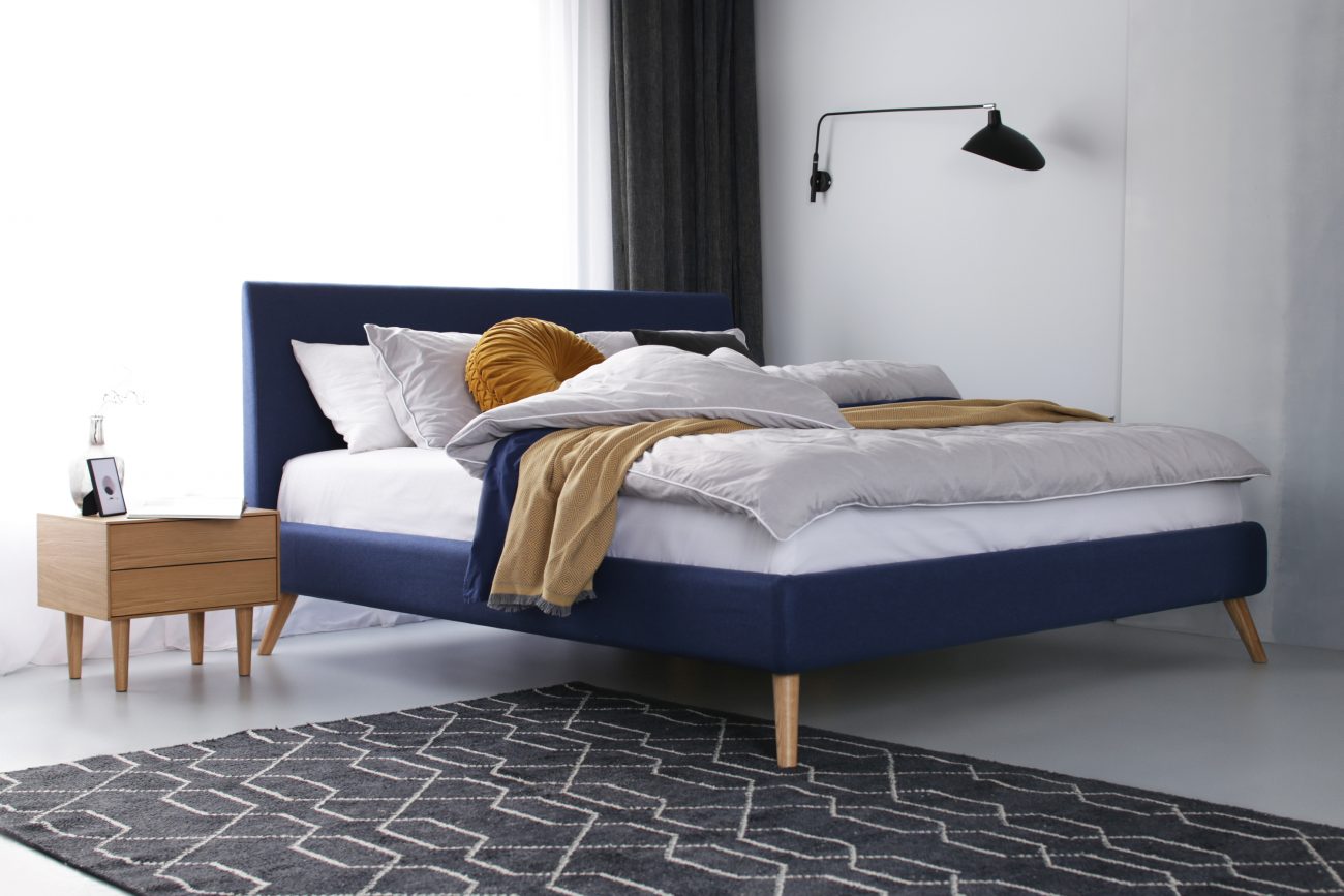 הימלען - עדן נאַכטטישל