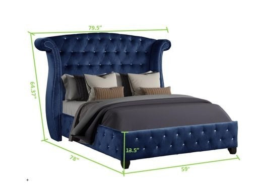 Full 5 Pc Upholstery Bedroom Set Made With Wood in Blue